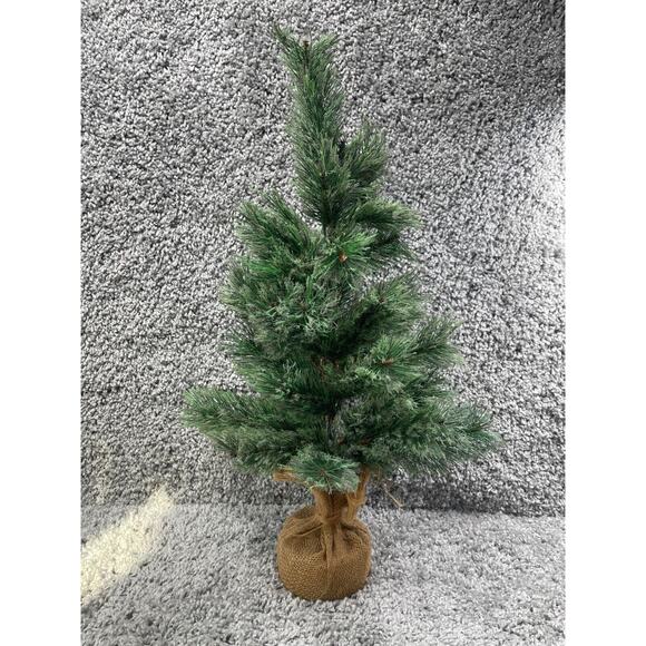 Artificial Christmas Tree Tabletop Decorated Collectibles 25" Holidays - Picture 1 of 8